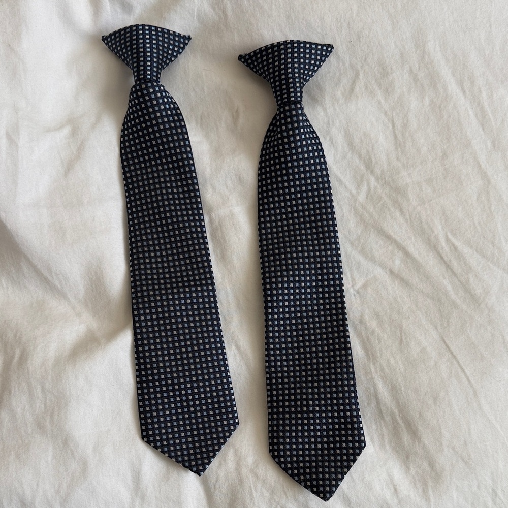 Nordstrom Classic Navy Blue Micro-Pattern Boy’s Clip On Ties